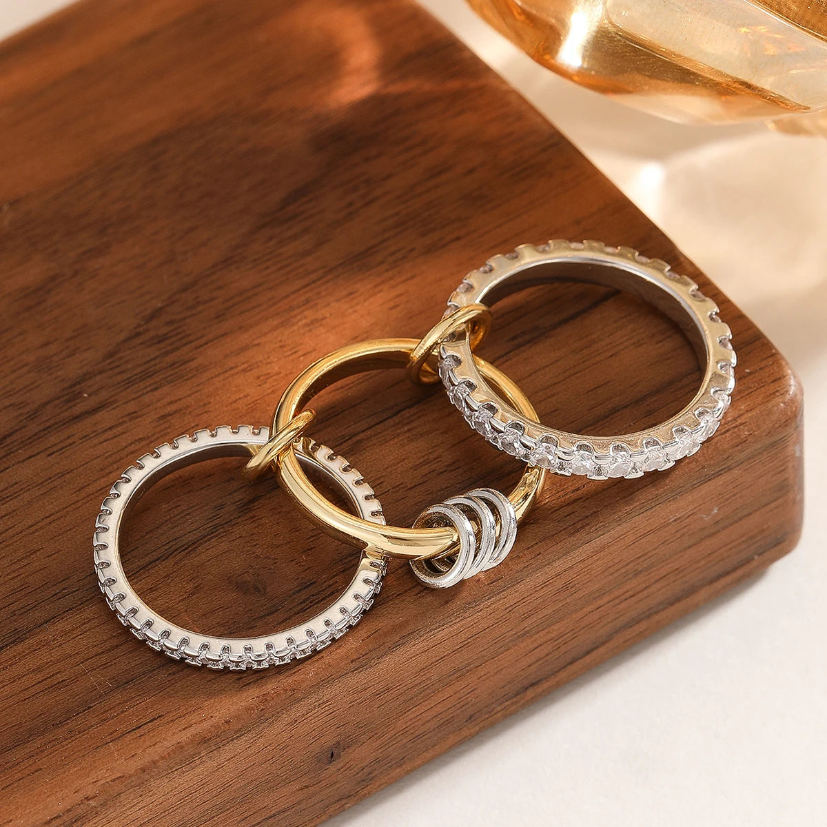 Women's Two-Color Copper Ring Set Hypoallergenic Stackable Jewelry