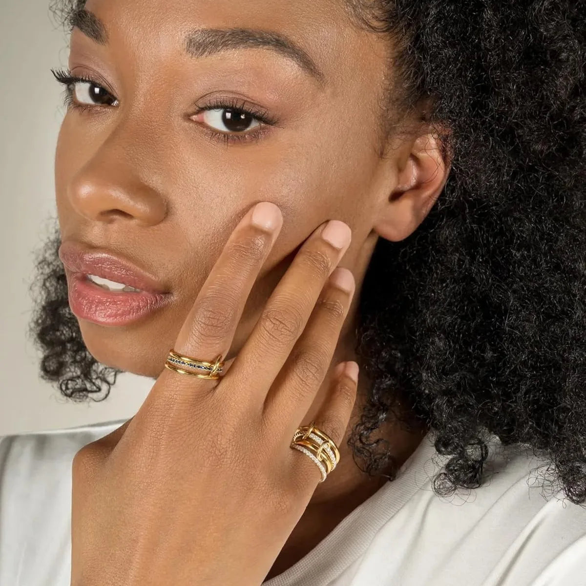 Women's Two-Color Copper Ring Set Hypoallergenic Stackable Jewelry